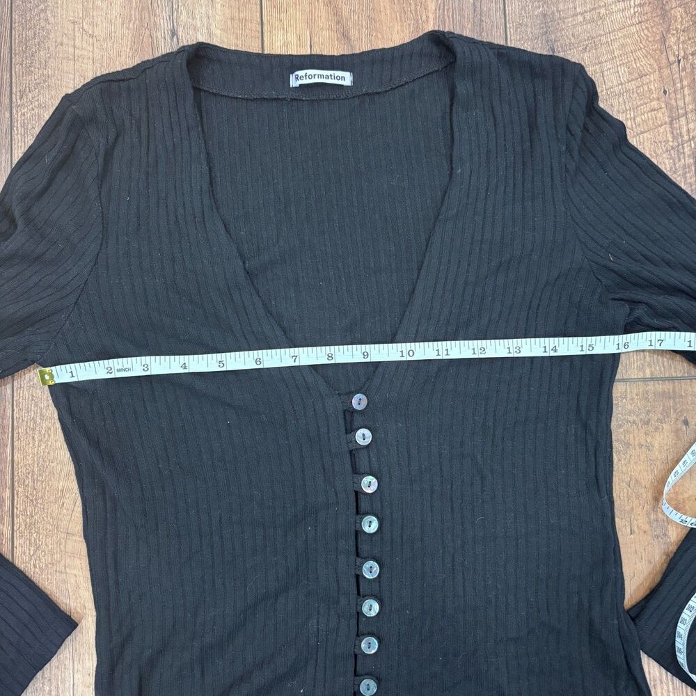 Reformation The Gellar Black Ribbed Button Front Bell Sleeve Crop Top Womens L - Picture 4 of 8